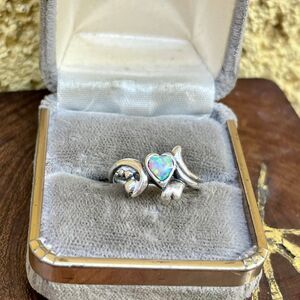 Vintage Bohemian Heart Ring in Size 6 1/4 Simulated Opal Sterling Silver Jewelry
